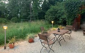 Gartenwohnung 5 Min. Zur Stadt